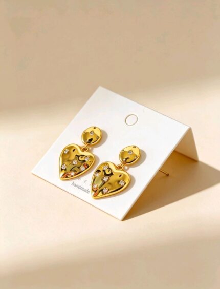 aretes corazon y circones